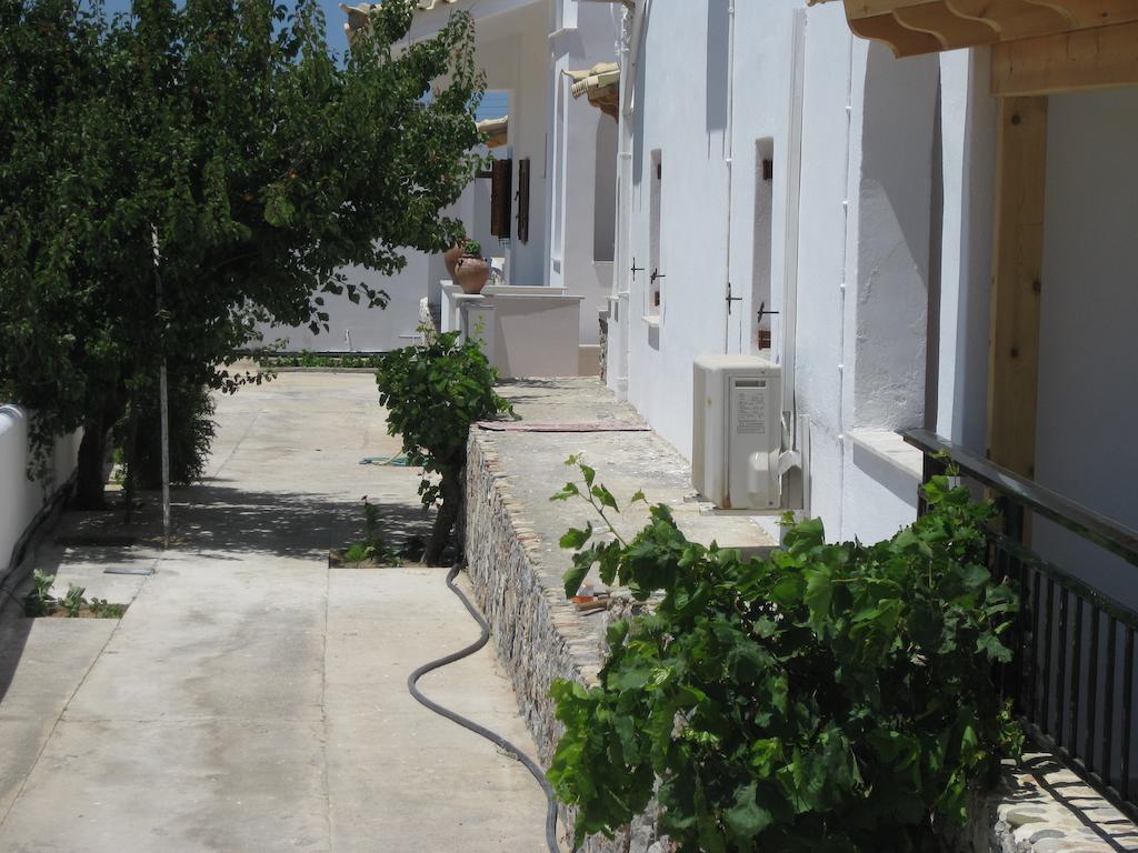 Maravelias House Hotel Archangelos  Ngoại thất bức ảnh